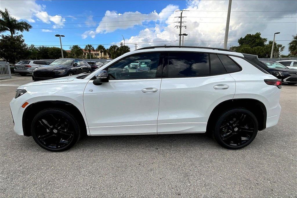 new 2026 Volkswagen Tiguan car, priced at $37,596
