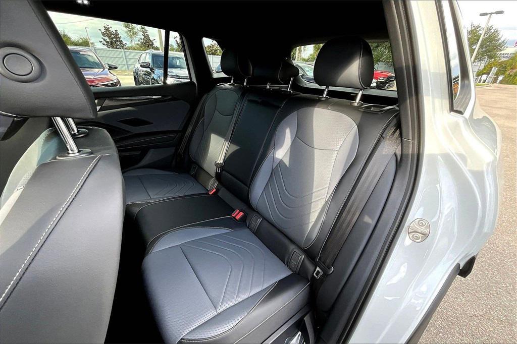 new 2026 Volkswagen Tiguan car, priced at $37,596