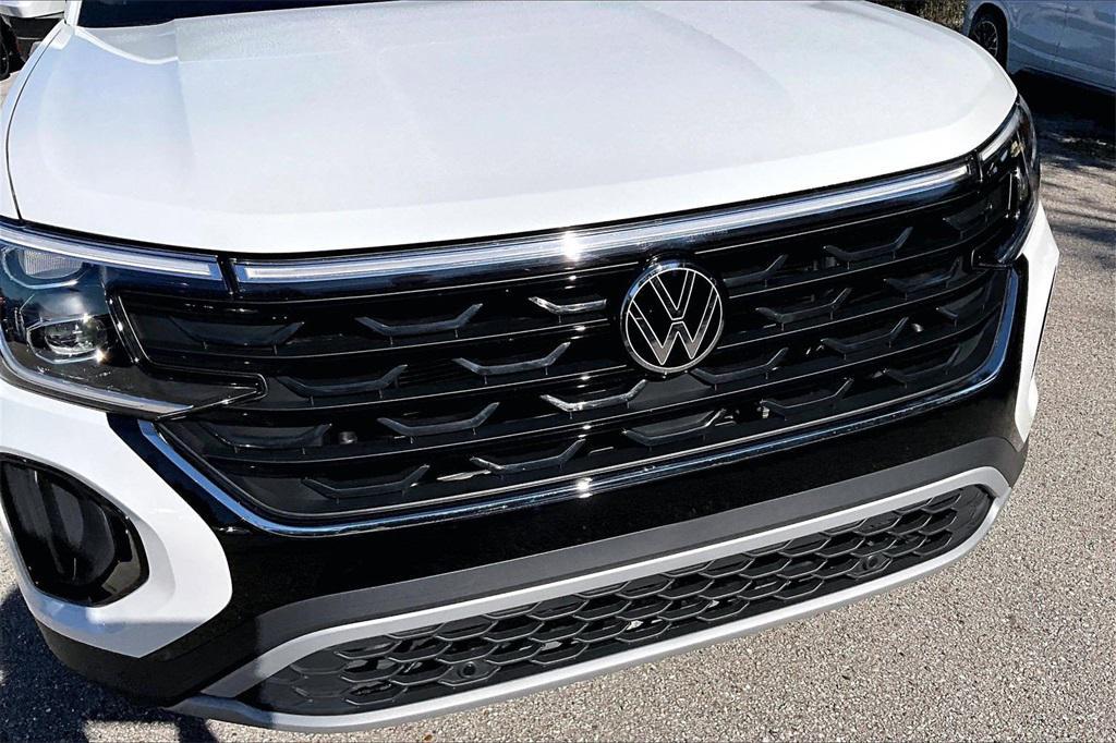 new 2026 Volkswagen Atlas Cross Sport car, priced at $42,816