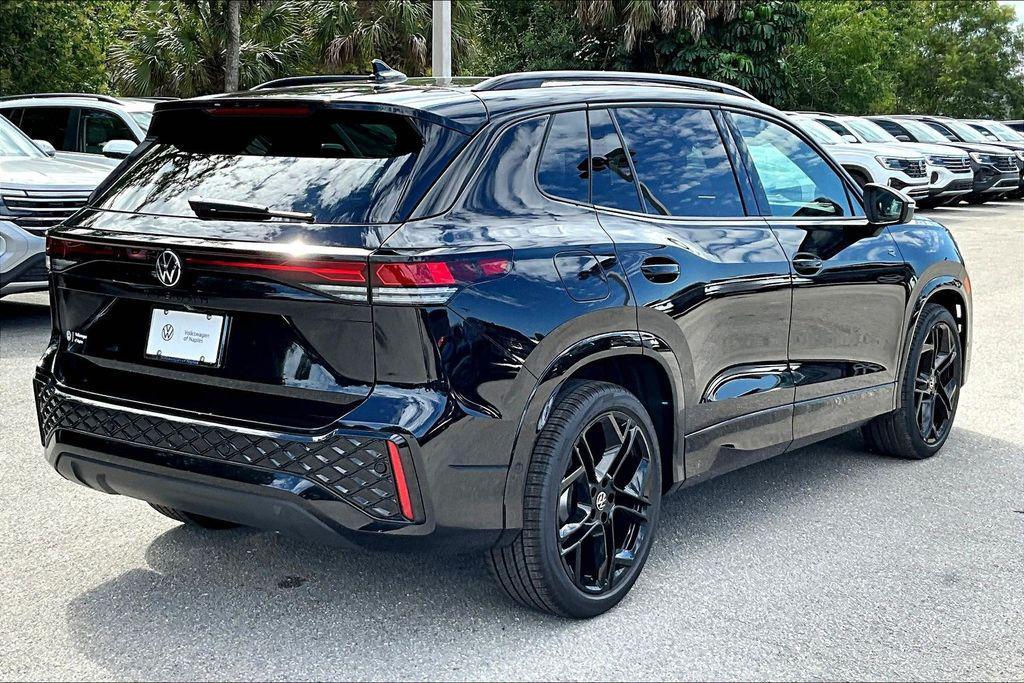 new 2026 Volkswagen Tiguan car, priced at $35,988