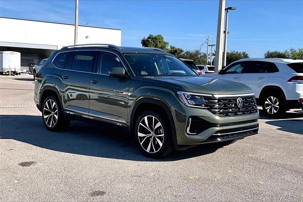 new 2026 Volkswagen Atlas car, priced at $52,394