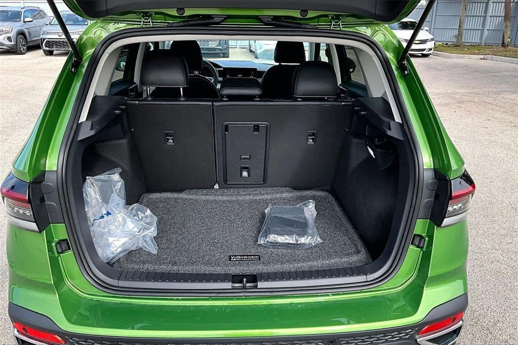 new 2026 Volkswagen Taos car, priced at $37,878