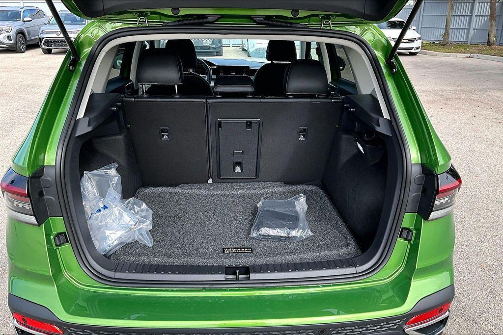 new 2026 Volkswagen Taos car, priced at $36,378