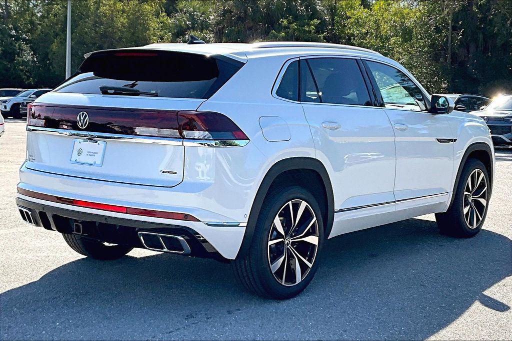 new 2026 Volkswagen Atlas Cross Sport car, priced at $50,985