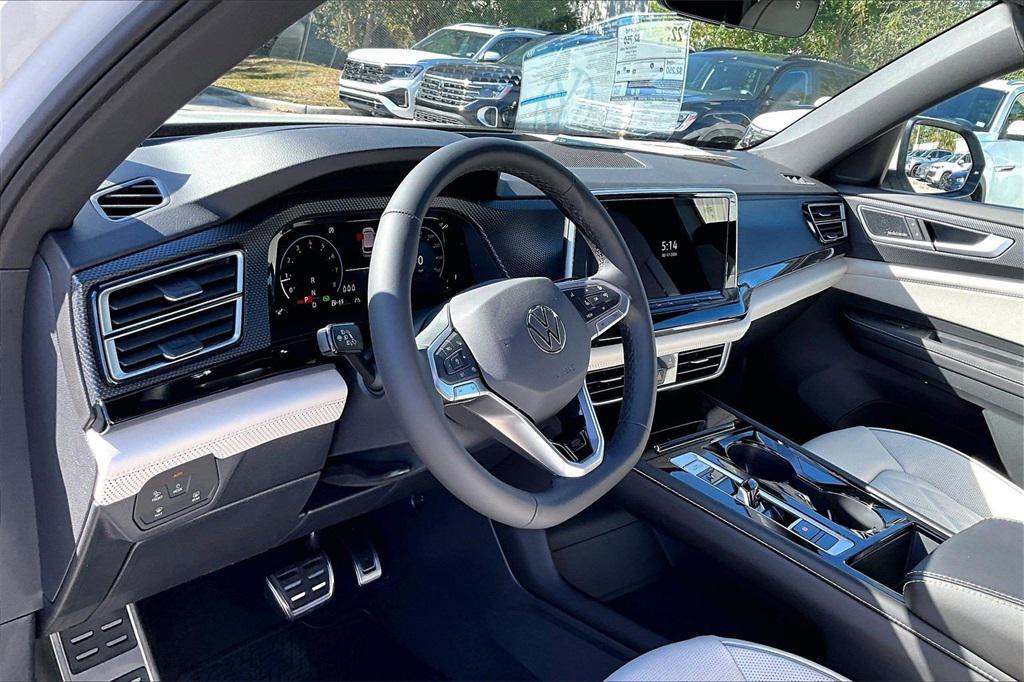 new 2026 Volkswagen Atlas Cross Sport car, priced at $50,985