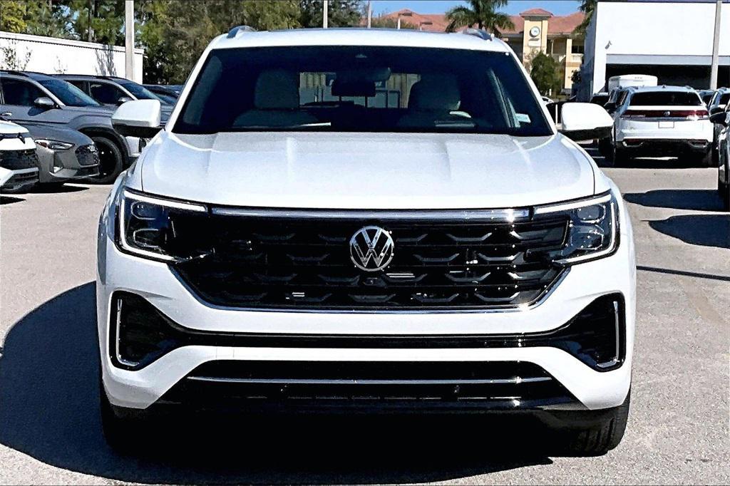 new 2026 Volkswagen Atlas Cross Sport car, priced at $50,985