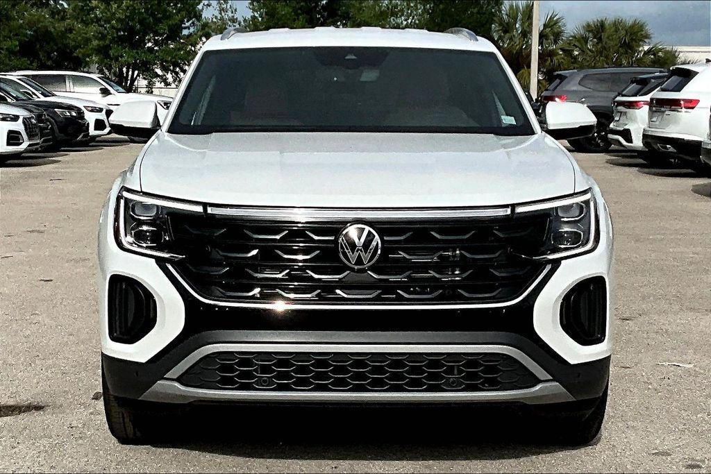 new 2026 Volkswagen Atlas Cross Sport car, priced at $40,463