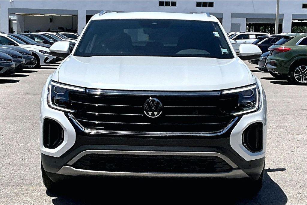 used 2026 Volkswagen Atlas Cross Sport car, priced at $41,250
