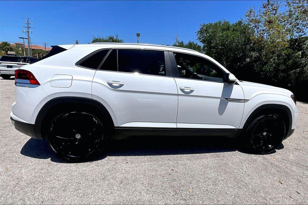 used 2026 Volkswagen Atlas Cross Sport car, priced at $41,250