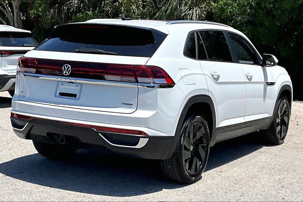 used 2026 Volkswagen Atlas Cross Sport car, priced at $41,250