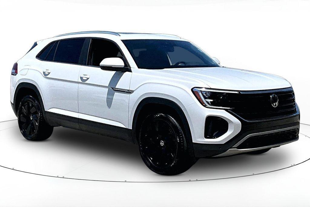 used 2026 Volkswagen Atlas Cross Sport car, priced at $41,250