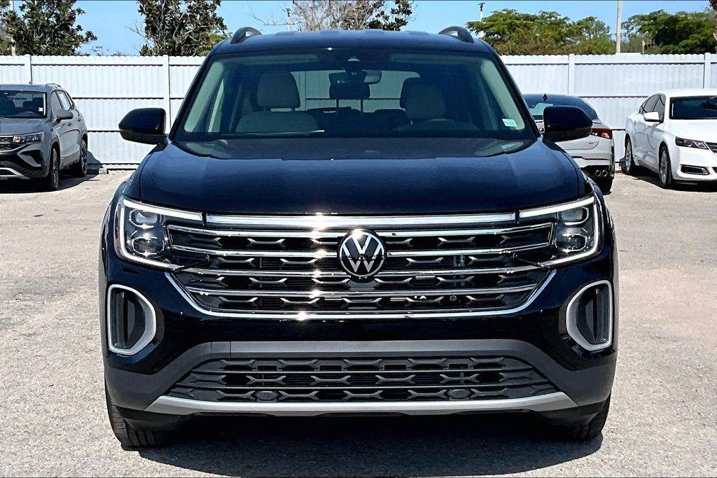 new 2026 Volkswagen Atlas car, priced at $38,733