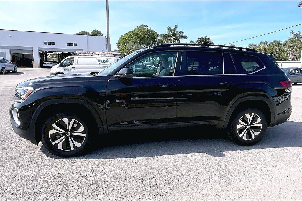 new 2026 Volkswagen Atlas car, priced at $38,733