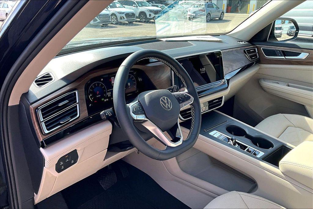 new 2026 Volkswagen Atlas car, priced at $38,733