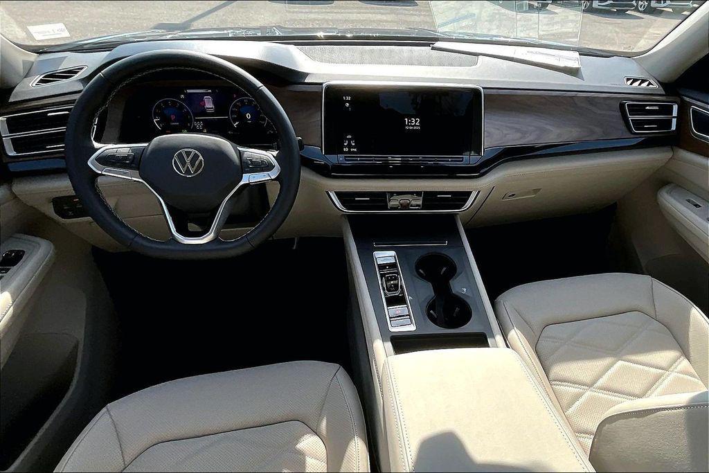 new 2026 Volkswagen Atlas car, priced at $38,733