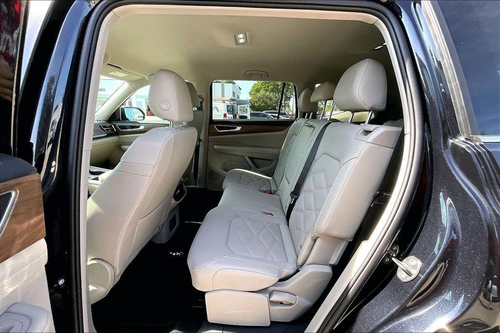 new 2026 Volkswagen Atlas car, priced at $38,733