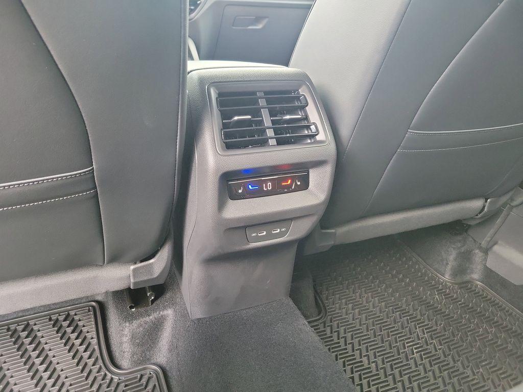 new 2026 Volkswagen Tiguan car, priced at $46,527