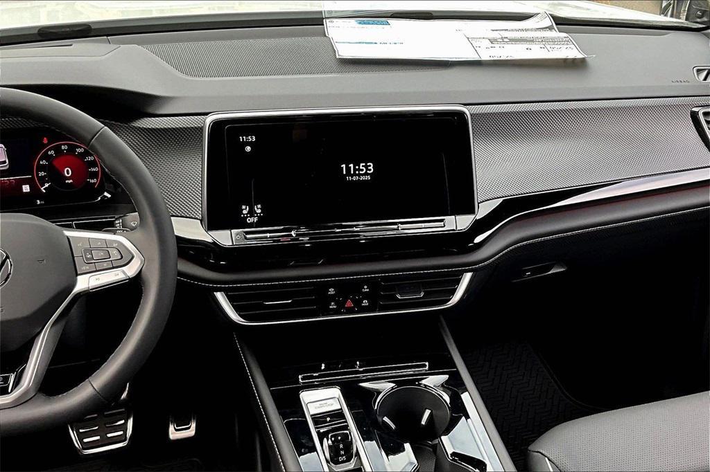 new 2026 Volkswagen Atlas Cross Sport car, priced at $51,896