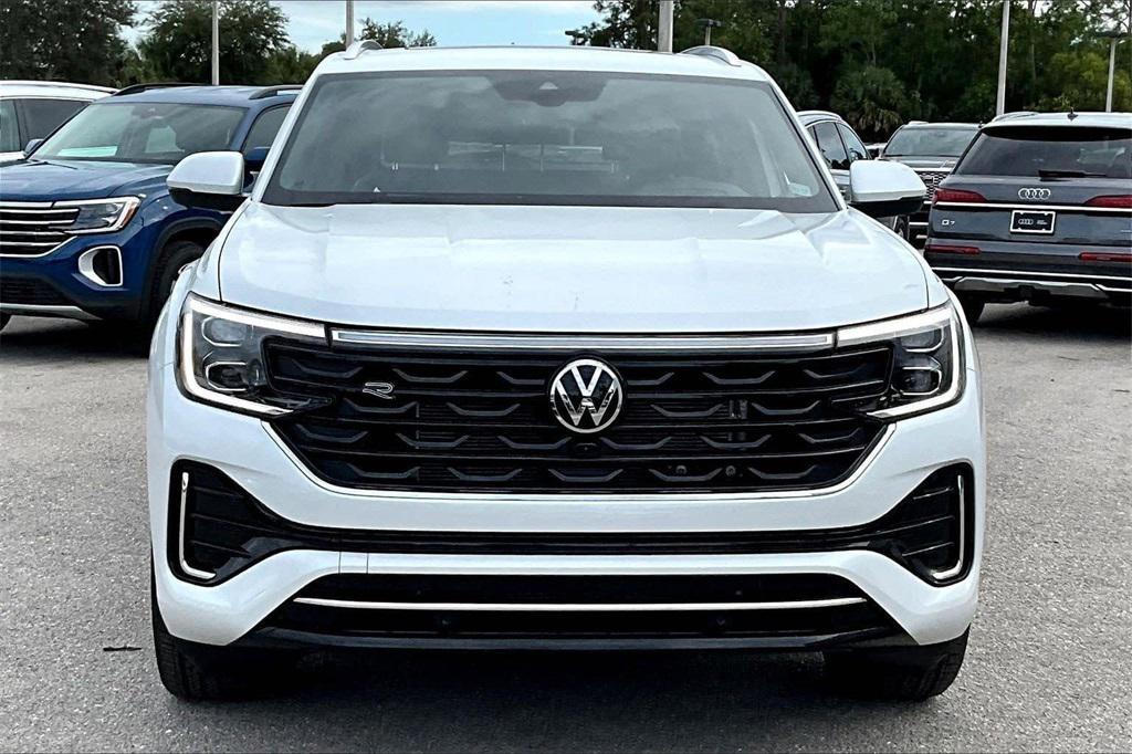 new 2026 Volkswagen Atlas Cross Sport car, priced at $51,896