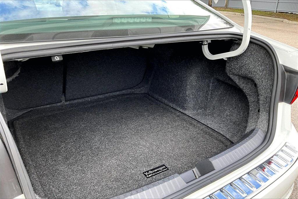 used 2021 Volkswagen Jetta car, priced at $15,995