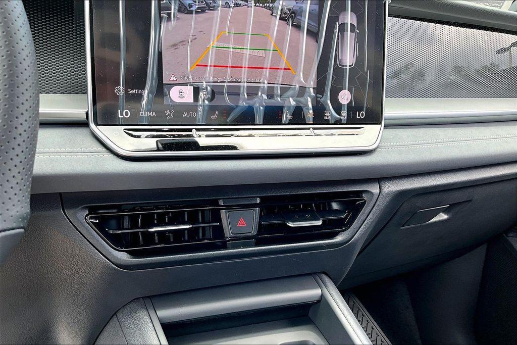 new 2026 Volkswagen Tiguan car, priced at $35,988