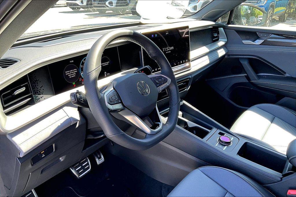 new 2026 Volkswagen Tiguan car, priced at $35,988