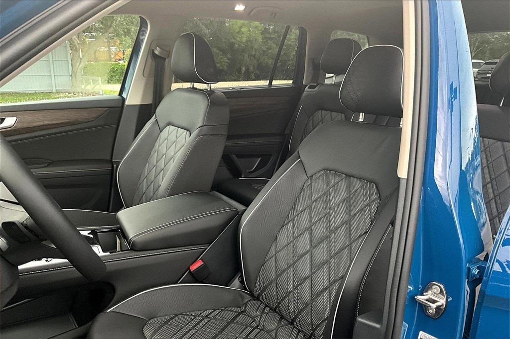 new 2026 Volkswagen Atlas car, priced at $53,042
