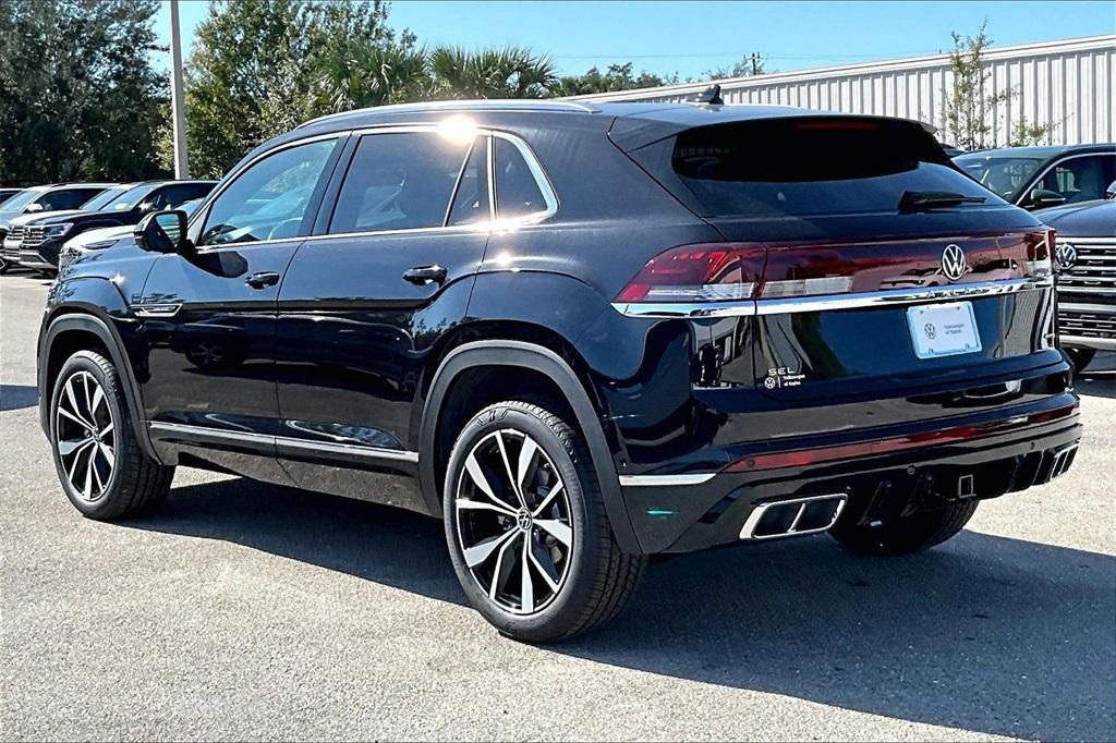 new 2026 Volkswagen Atlas Cross Sport car, priced at $51,374