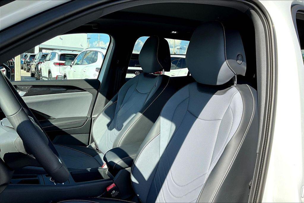 new 2026 Volkswagen Tiguan car, priced at $36,805