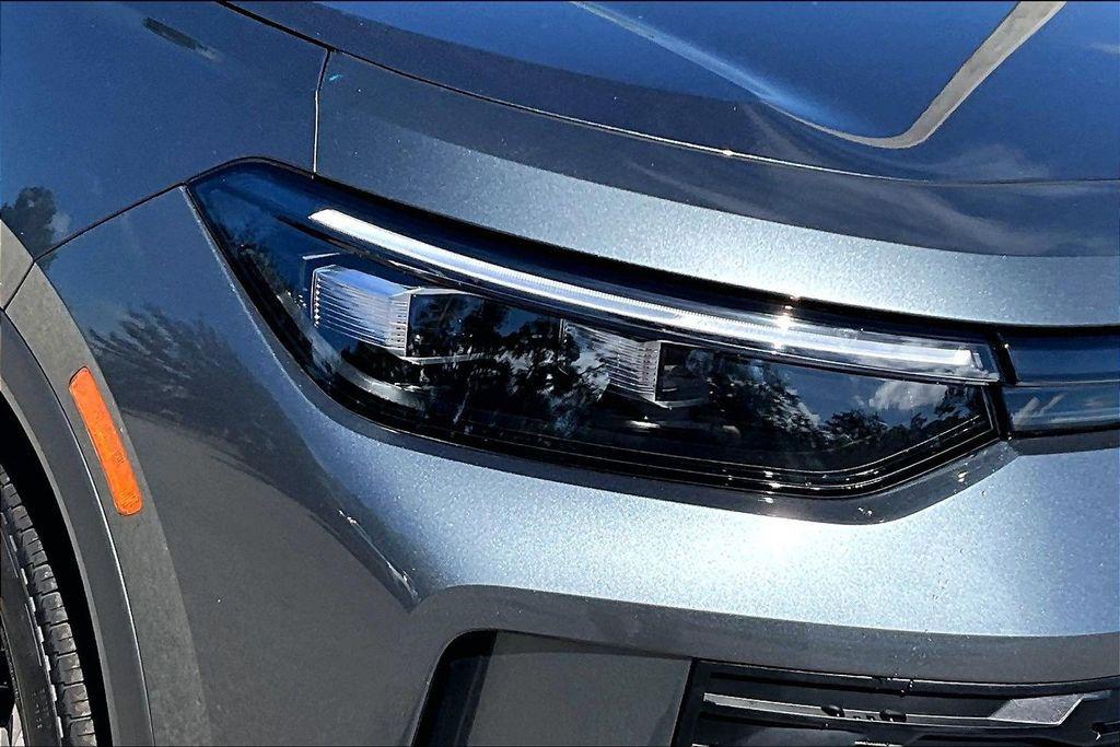 new 2026 Volkswagen Tiguan car, priced at $36,363