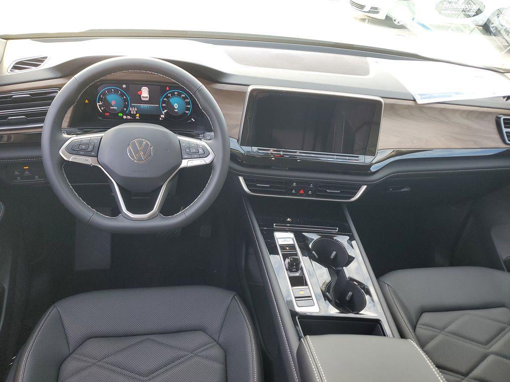 new 2026 Volkswagen Atlas car, priced at $43,544