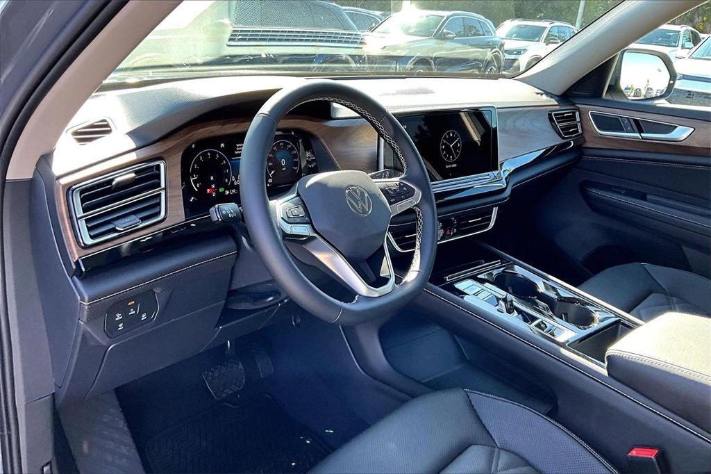 new 2026 Volkswagen Atlas car, priced at $44,340