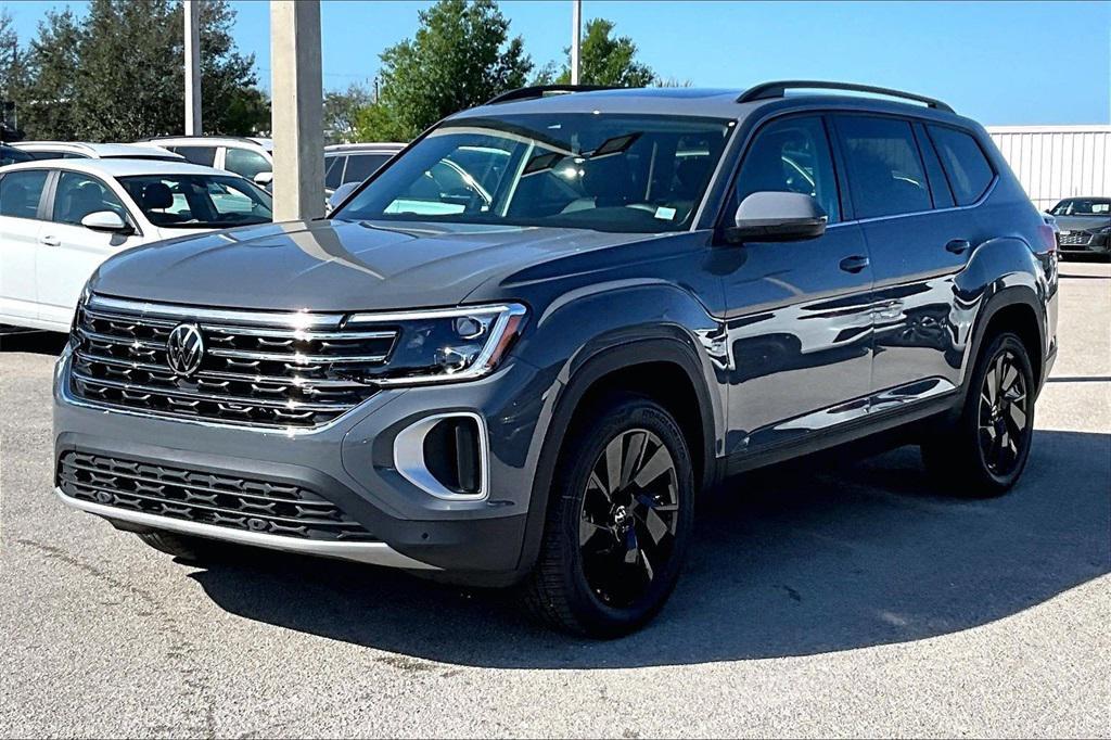 new 2026 Volkswagen Atlas car, priced at $44,340
