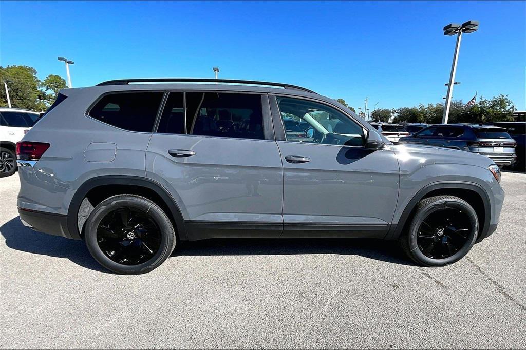 new 2026 Volkswagen Atlas car, priced at $44,340