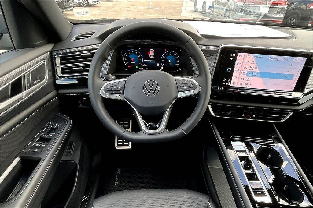 new 2026 Volkswagen Atlas Cross Sport car, priced at $51,002
