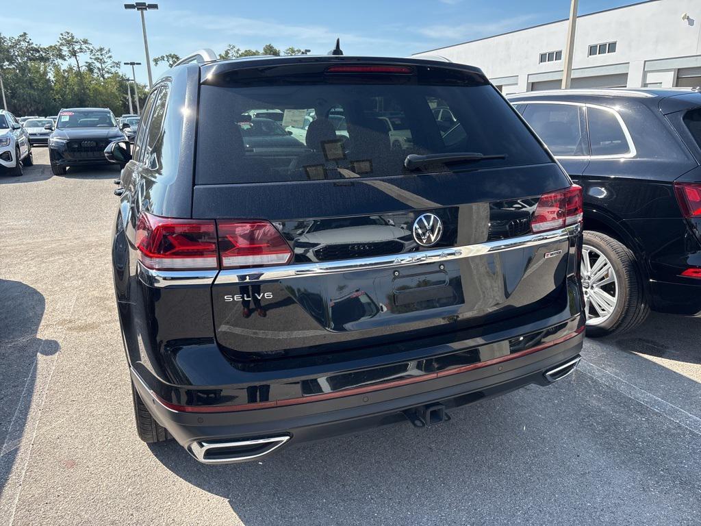 used 2021 Volkswagen Atlas car, priced at $30,750