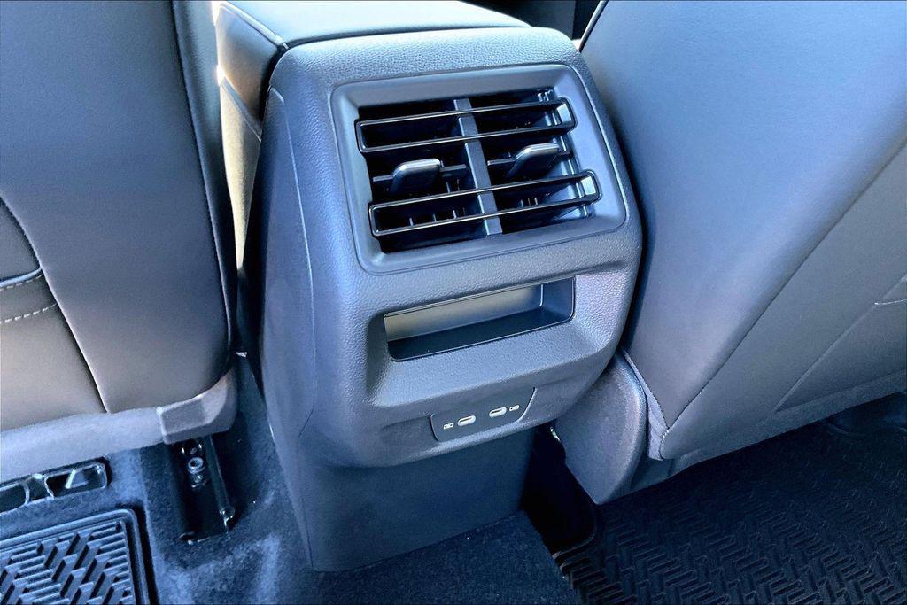 new 2026 Volkswagen Tiguan car, priced at $36,425