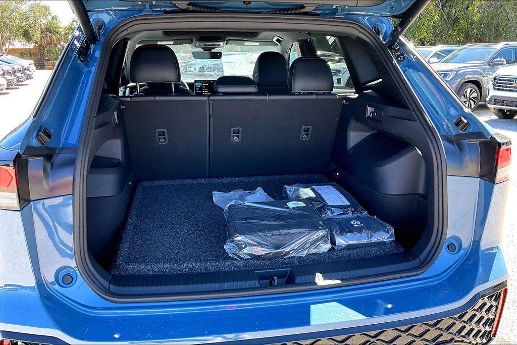 new 2026 Volkswagen Tiguan car, priced at $36,425
