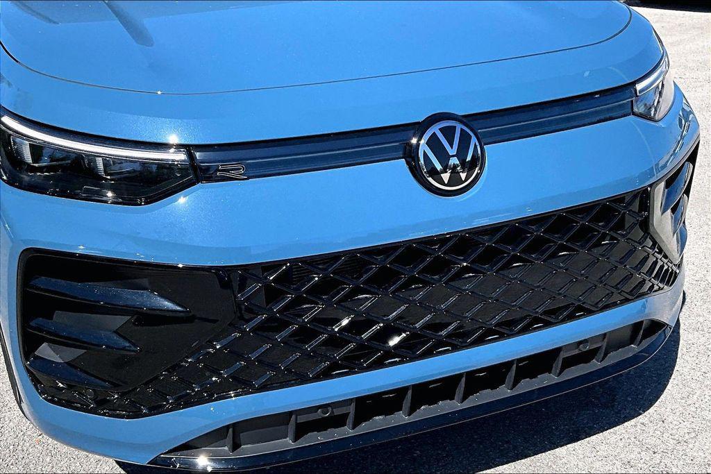 new 2026 Volkswagen Tiguan car, priced at $36,425