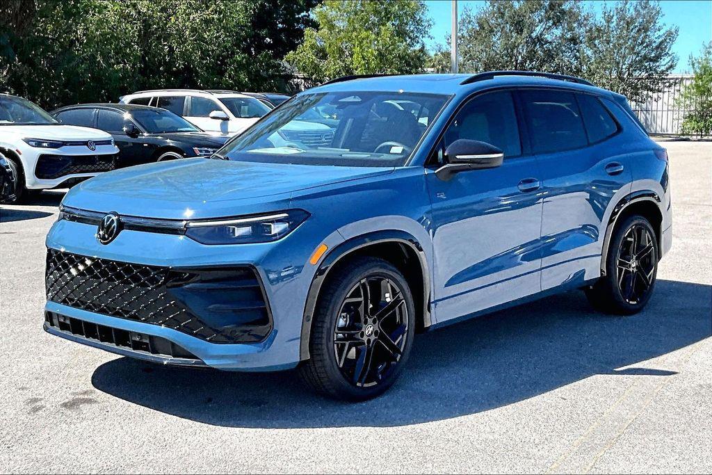 new 2026 Volkswagen Tiguan car, priced at $36,425