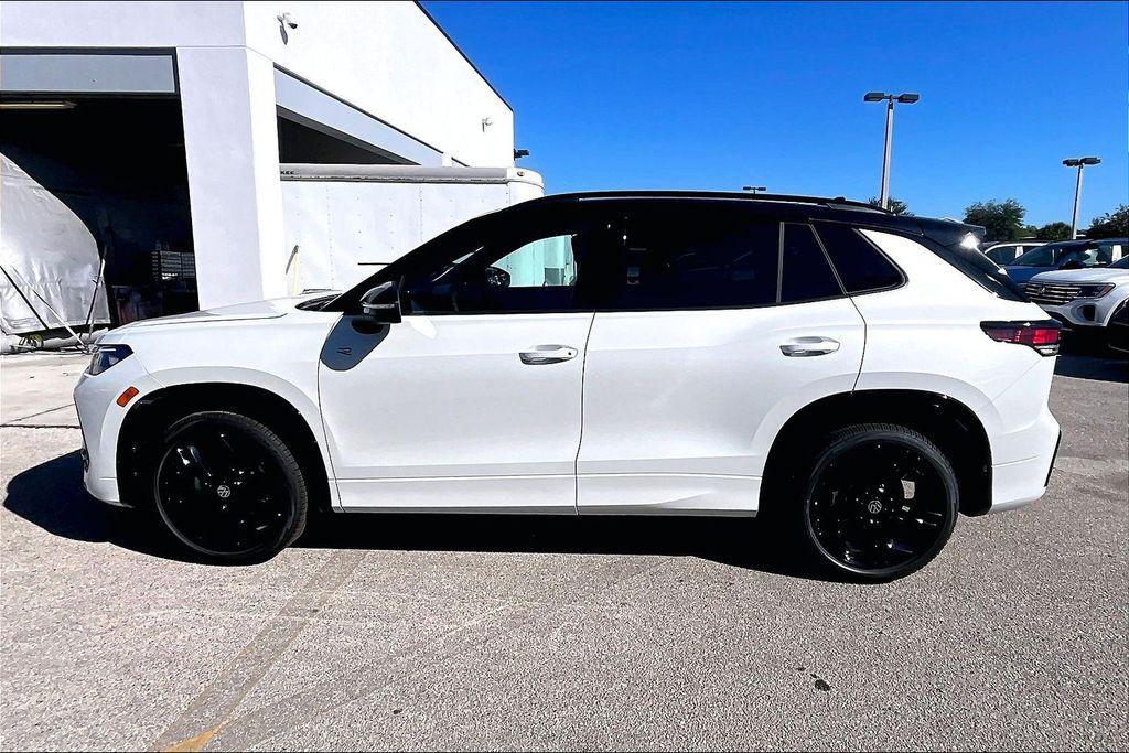 new 2026 Volkswagen Tiguan car, priced at $36,805