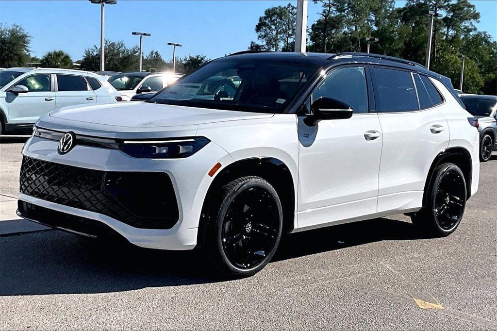 new 2026 Volkswagen Tiguan car, priced at $38,305