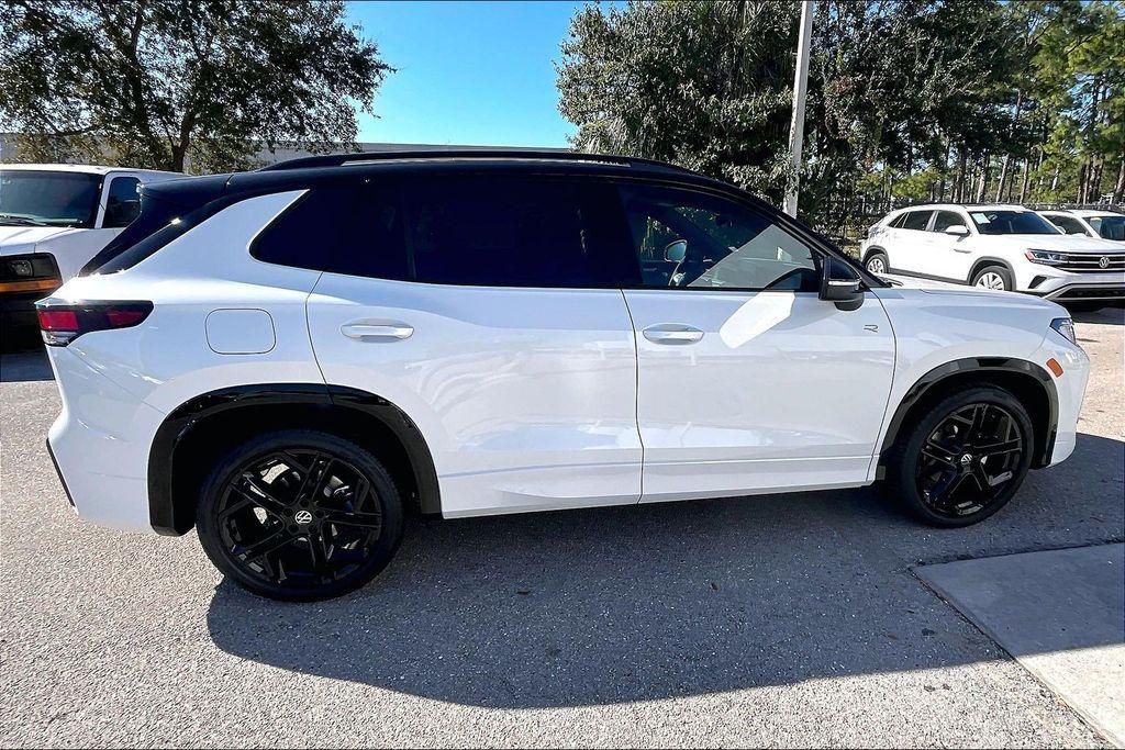 new 2026 Volkswagen Tiguan car, priced at $36,805
