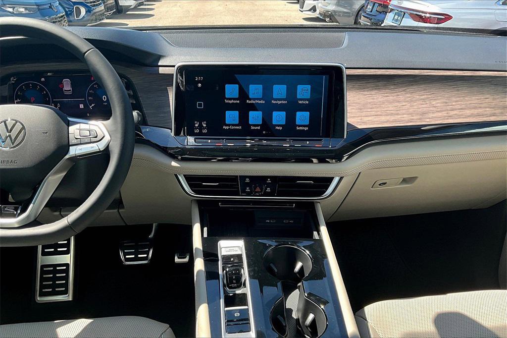 new 2026 Volkswagen Atlas car, priced at $53,429