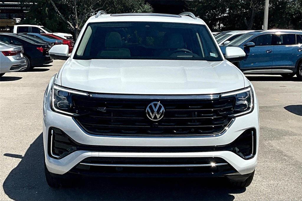 new 2026 Volkswagen Atlas car, priced at $53,429