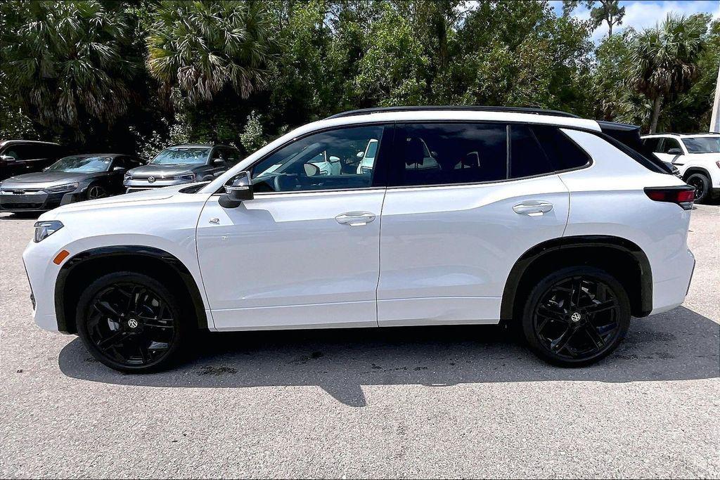 new 2026 Volkswagen Tiguan car, priced at $37,982