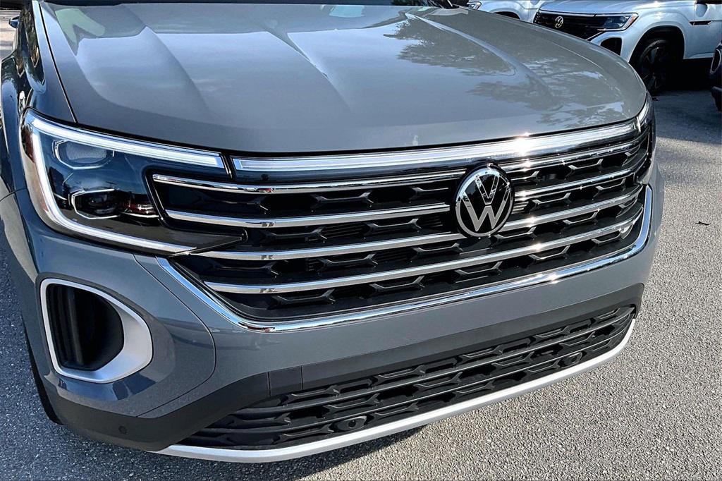 new 2026 Volkswagen Atlas car, priced at $44,841