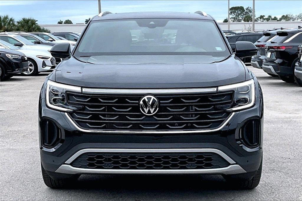 new 2026 Volkswagen Atlas Cross Sport car, priced at $44,406