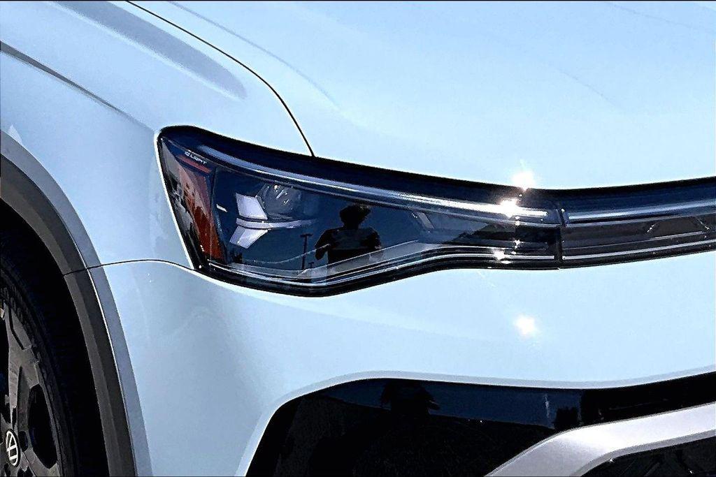 used 2026 Volkswagen Taos car, priced at $35,059