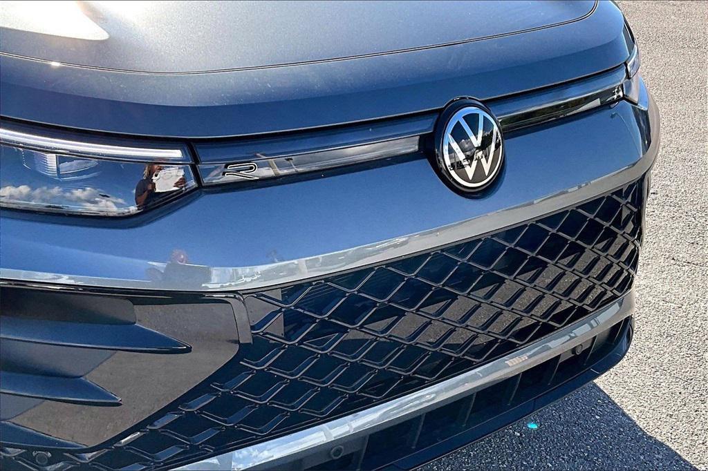 new 2026 Volkswagen Tiguan car, priced at $38,939